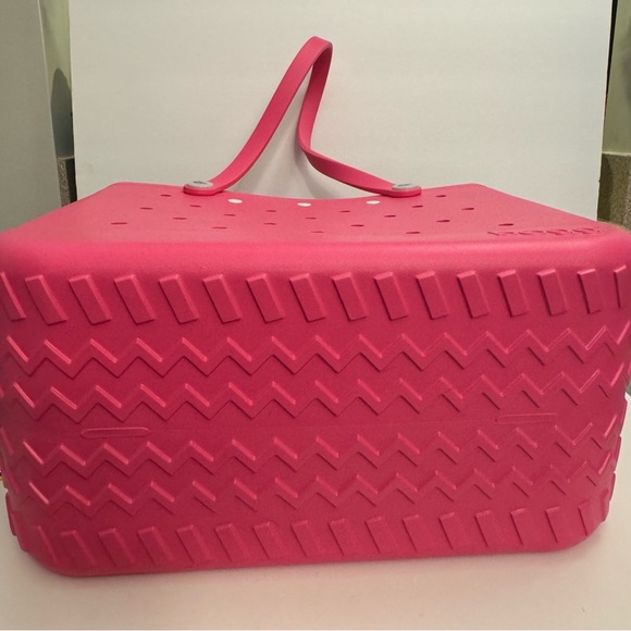 NWT. BOGG bag. Large pink fuschia bogg tote bag. Approx. 19x15x9.25. - Picture 11 of 11